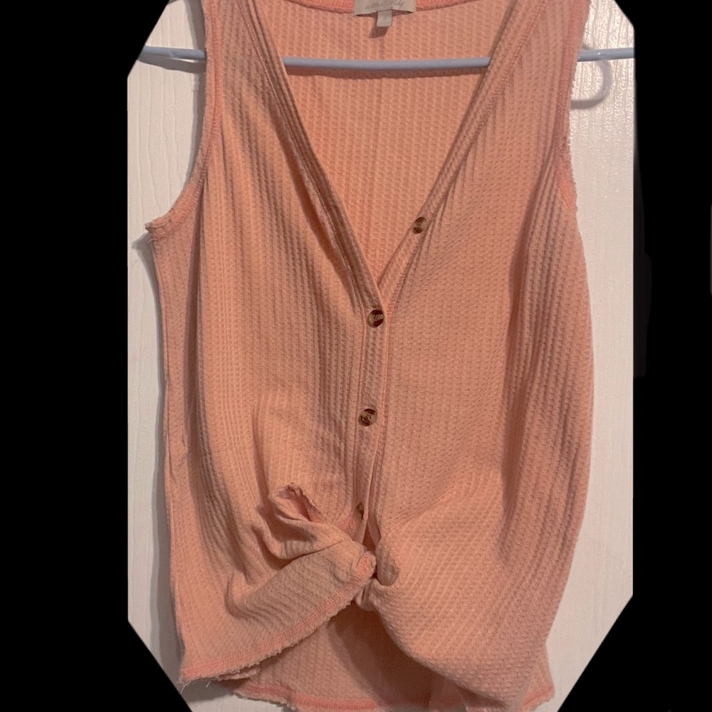 Belk waffle style womens blouse “Wonderly” small